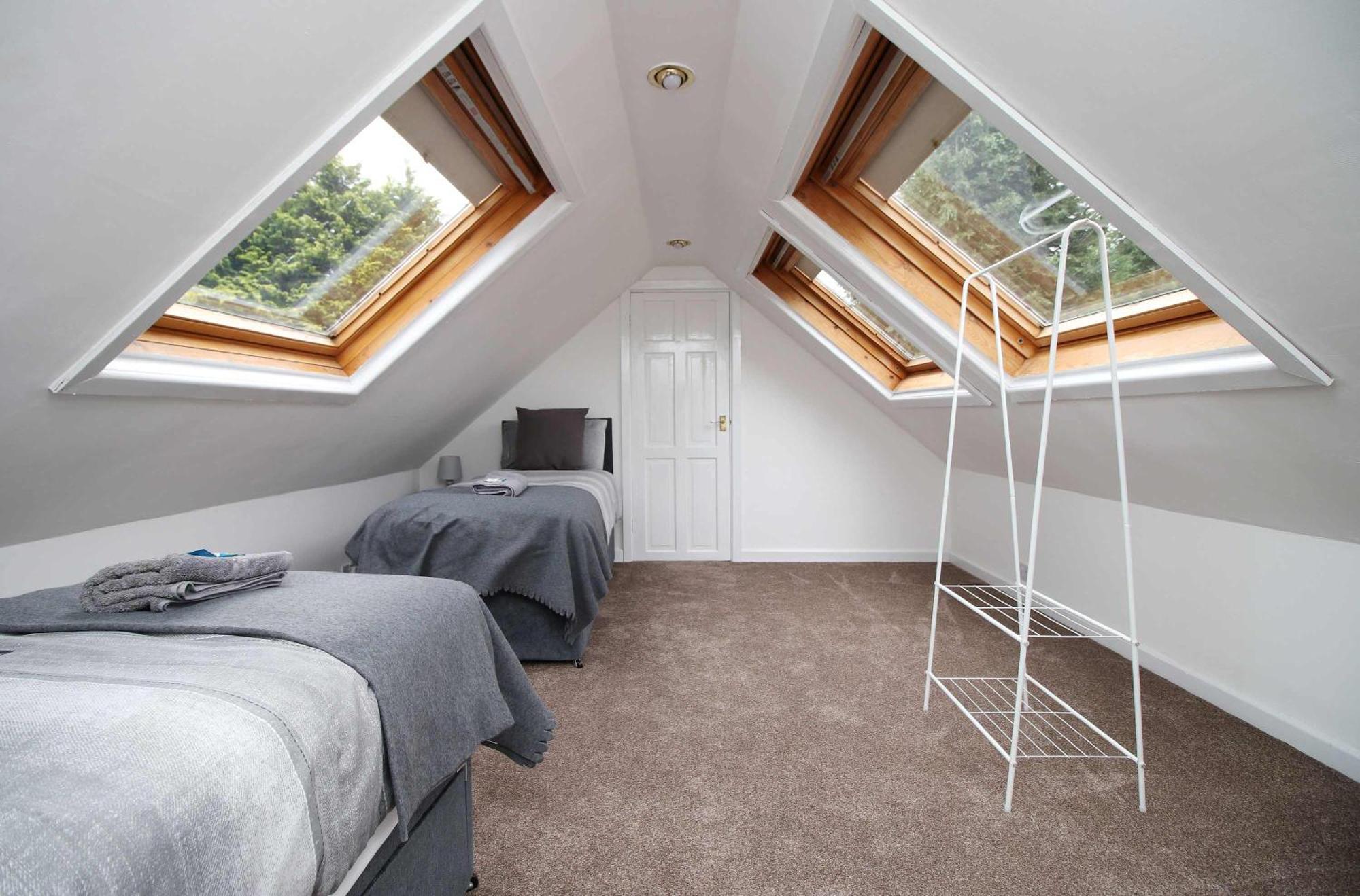 The Lockett Wonderful Large Bungalow Plympton, Plymouth Free Parking By Staystaycations Luaran gambar