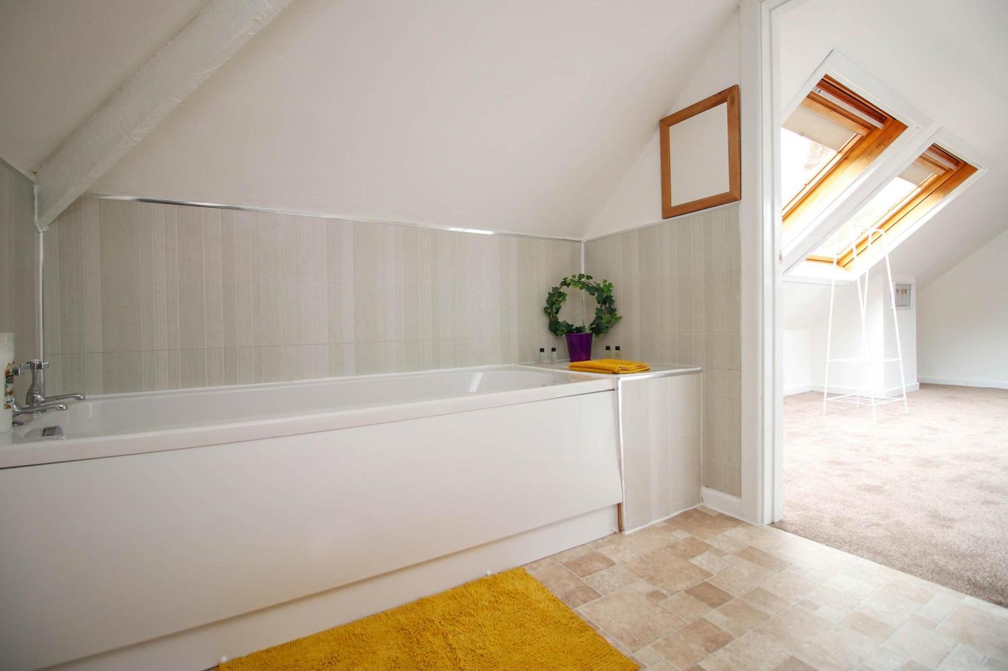 The Lockett Wonderful Large Bungalow Plympton, Plymouth Free Parking By Staystaycations Luaran gambar