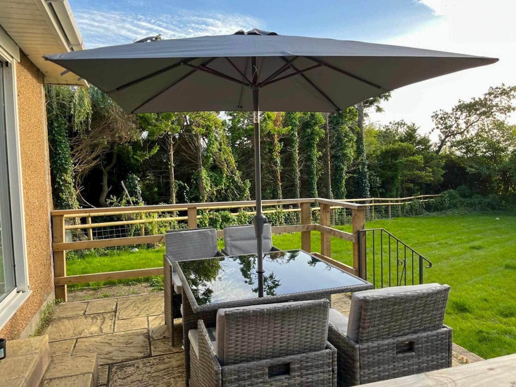 The Lockett Wonderful Large Bungalow Plympton, Plymouth Free Parking By Staystaycations Luaran gambar